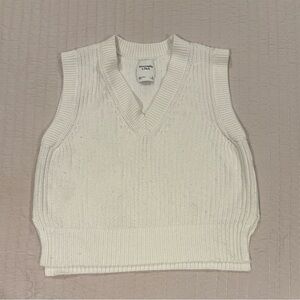 Abercrombie & Fitch Cream V-Neck Sweater Vest